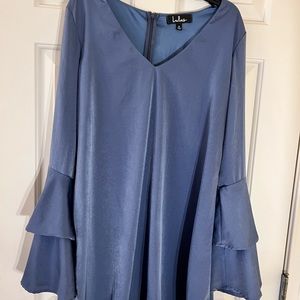 LULUS BLUE DRESS. SMALL. FLOWY.